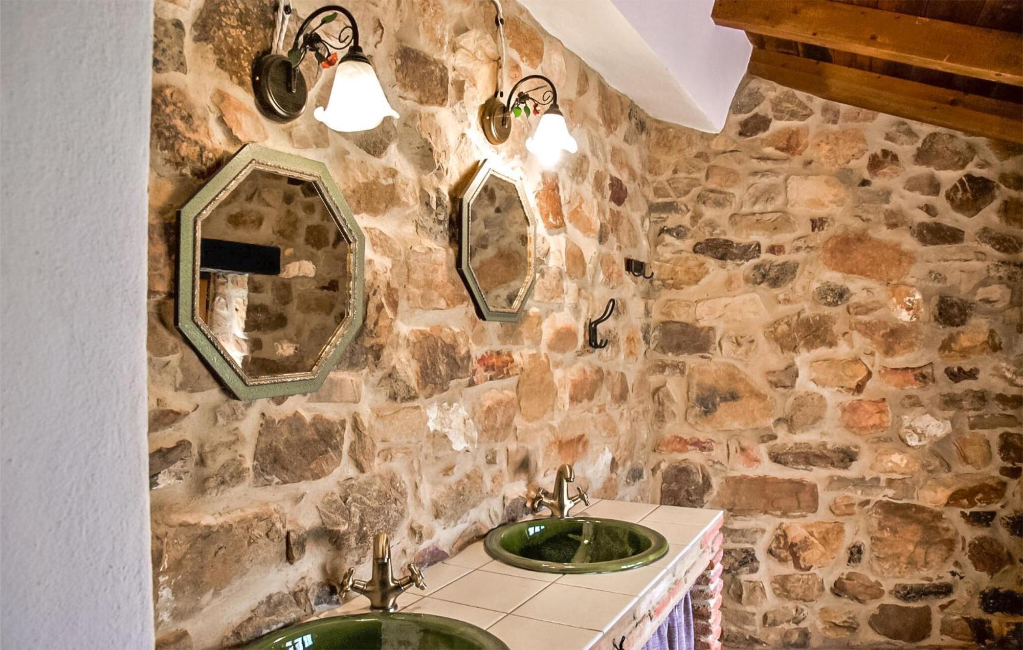 Lovely Home In Cortes De La Frontera With Kitchen Exterior photo